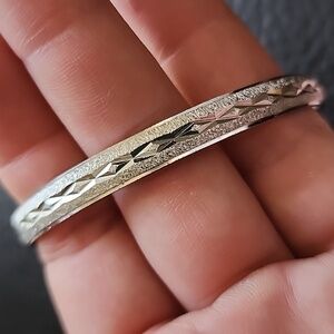 VTG Trifari bangle bracelet
